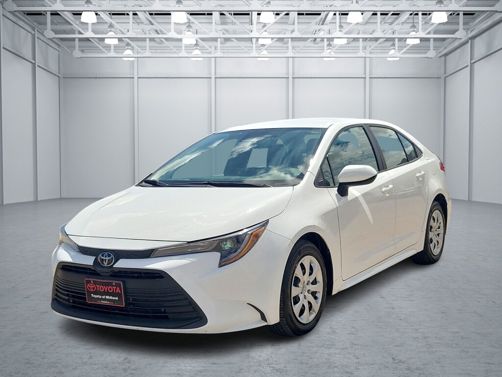 Used 2025 Toyota Corolla LE Sedan