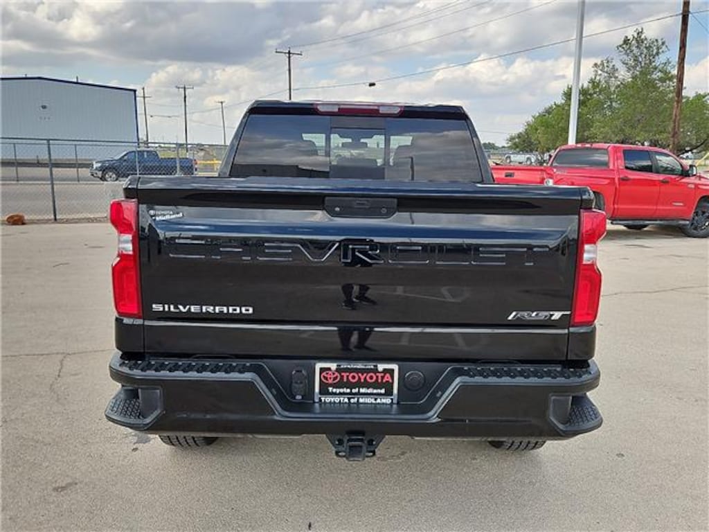 Used 2021 Chevrolet Silverado 1500 RST Truck Crew Cab