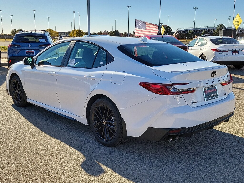New 2026 Toyota Camry SE Sedan