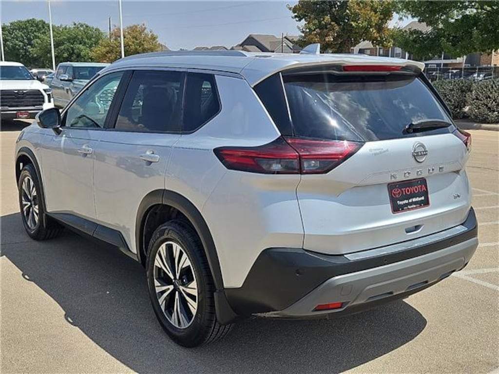 Used 2023 Nissan Rogue SV SUV
