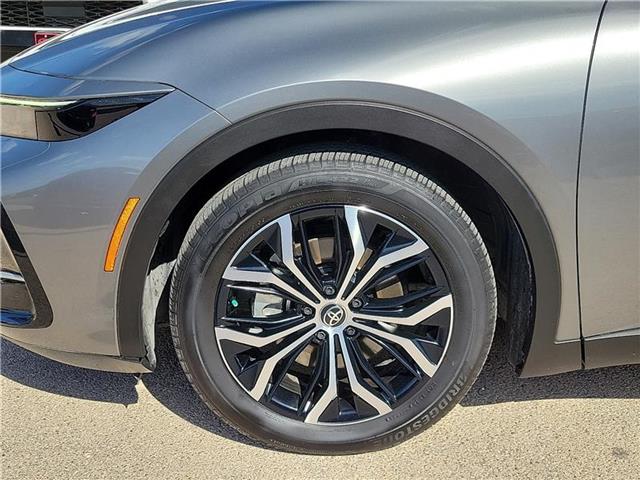 2023 Toyota Crown Limited photo 2