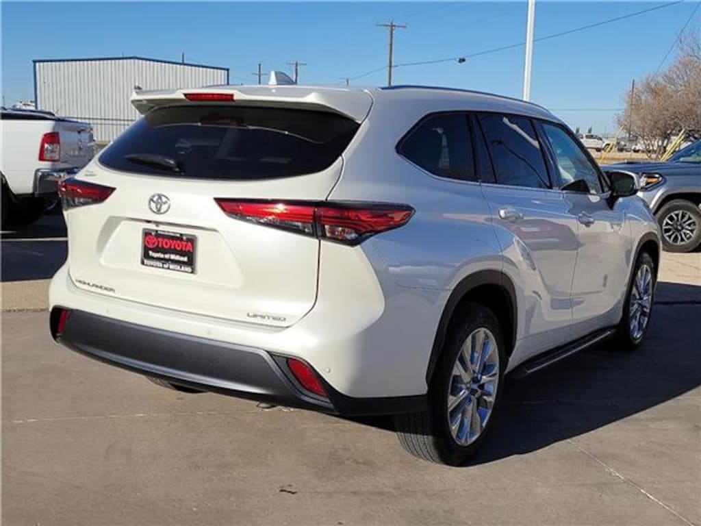 Used 2021 Toyota Highlander Limited SUV