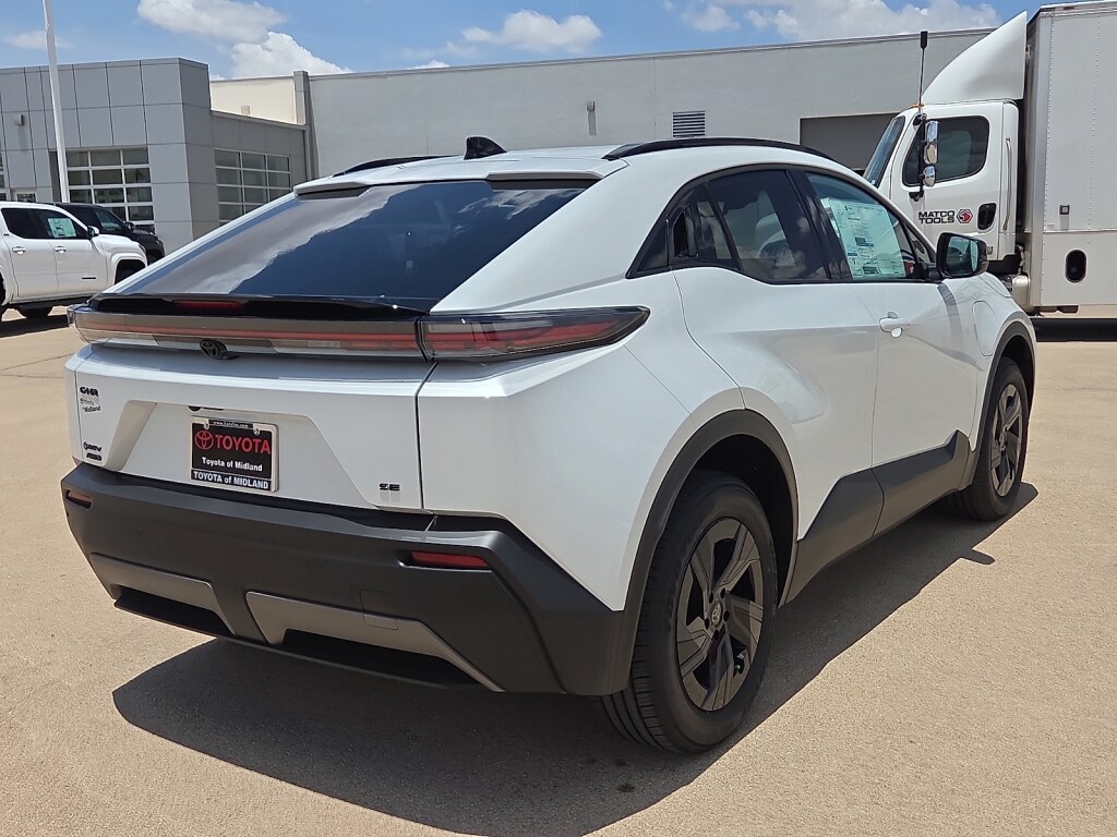 New 2026 Toyota C-HR SE SUV