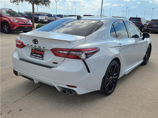 2023 Toyota Camry XSE photo 4