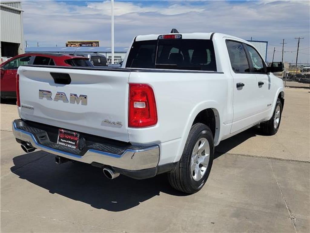 Used 2025 Ram 1500 Big Horn/Lone Star Truck Crew Cab