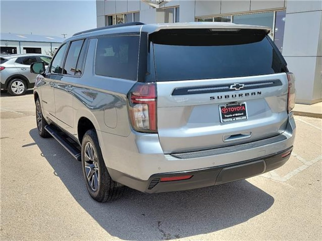 Used 2024 Chevrolet Suburban Z71 SUV