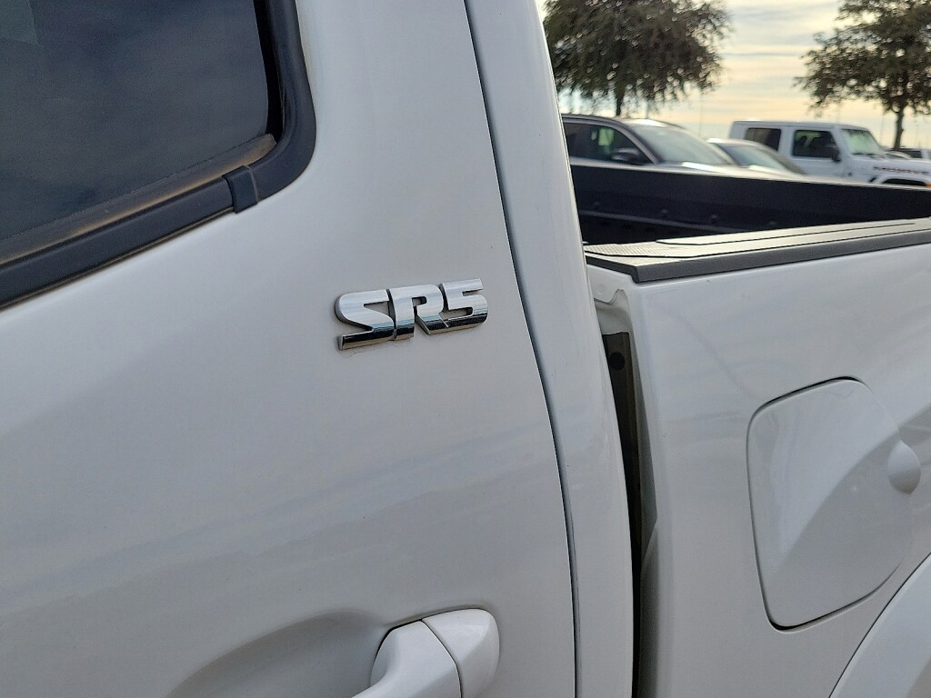 2023 Toyota Tacoma SR5 V6 4x4 Double Cab photo 3