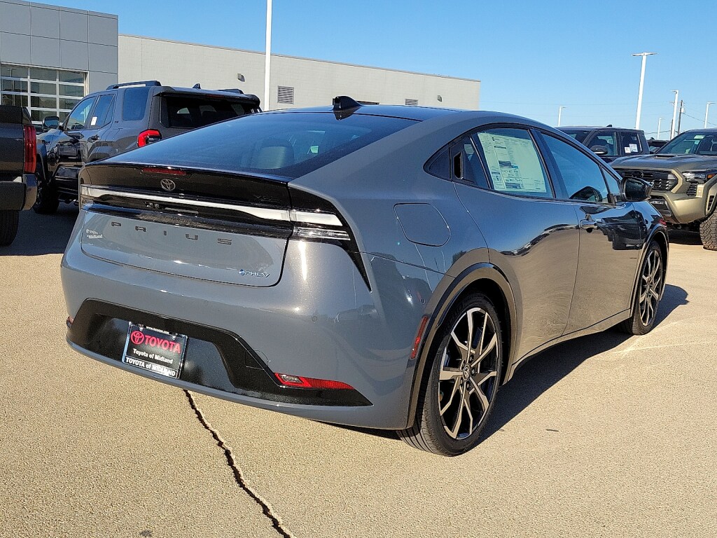 New 2026 Toyota Prius Plug-In Hybrid XSE Premium Hatchback