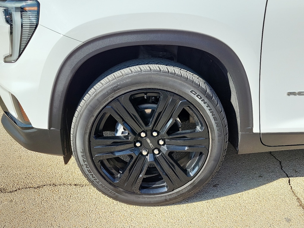 Used 2024 GMC Acadia Elevation SUV