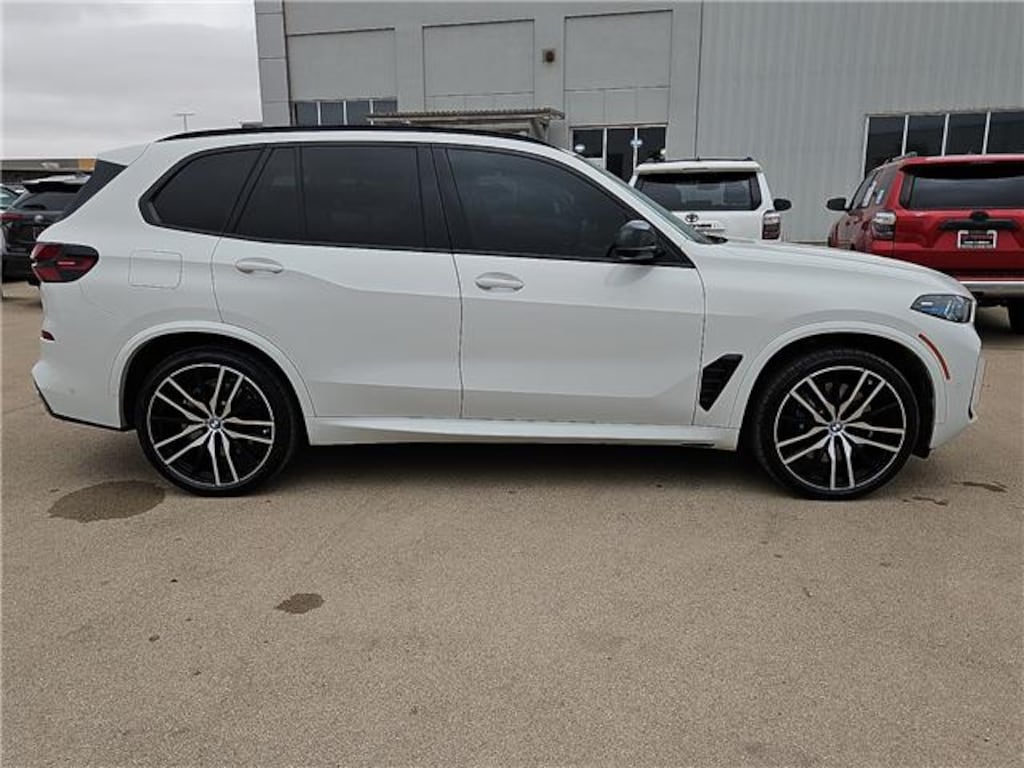 Used 2025 BMW X5 M60i SUV