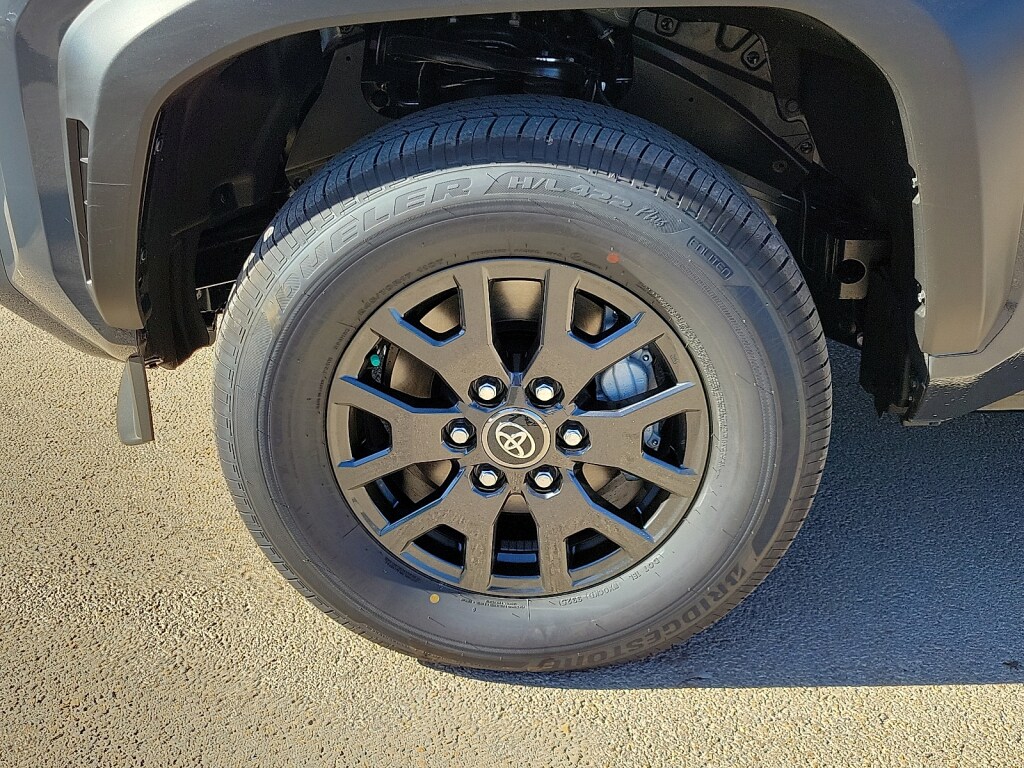 New 2025 Toyota 4Runner SR5 SUV