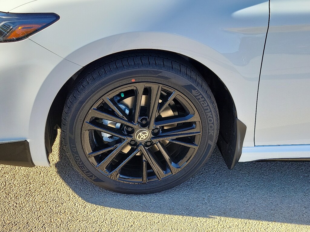 New 2026 Toyota Camry SE Sedan