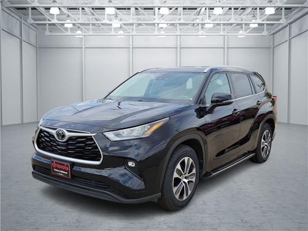 Used 2020 Toyota Highlander XLE SUV