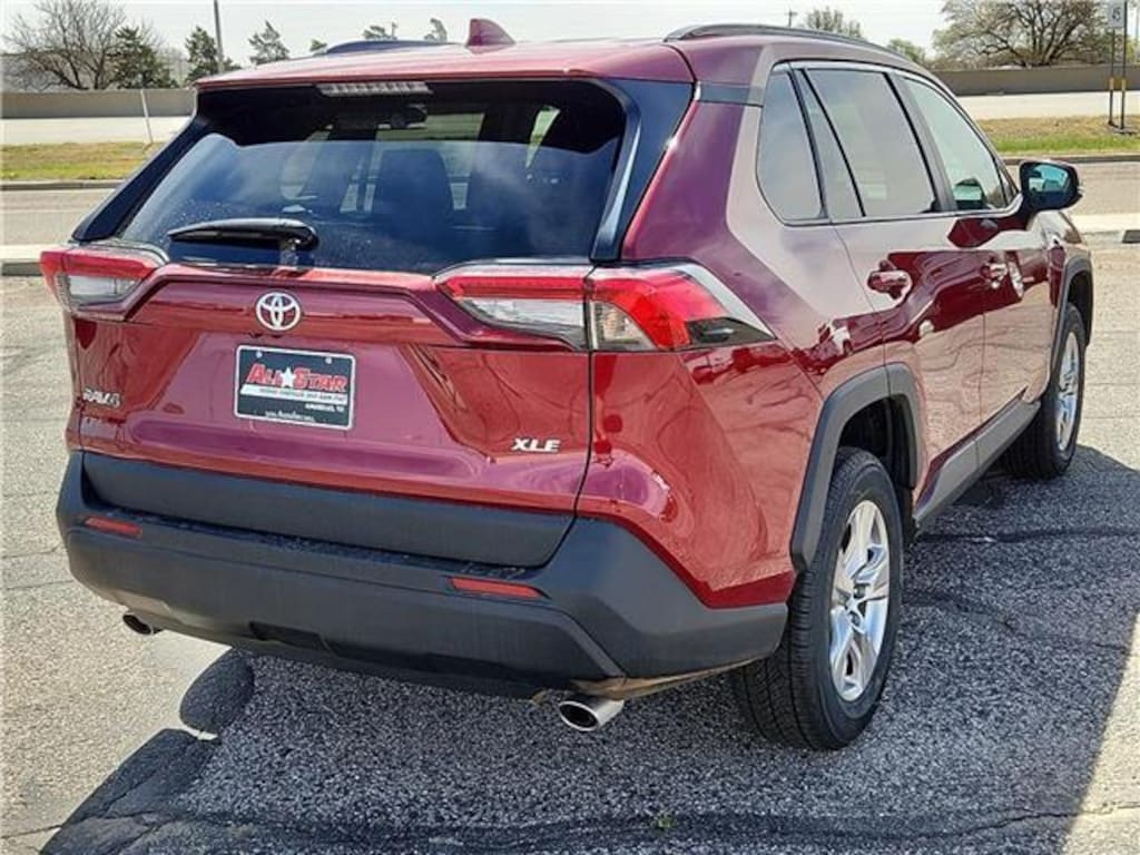 Used 2023 Toyota RAV4 XLE SUV