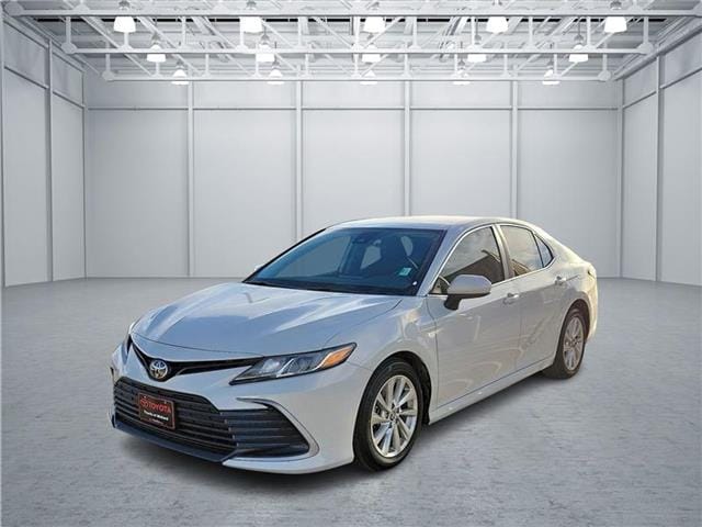 2023 Toyota Camry Sedan 