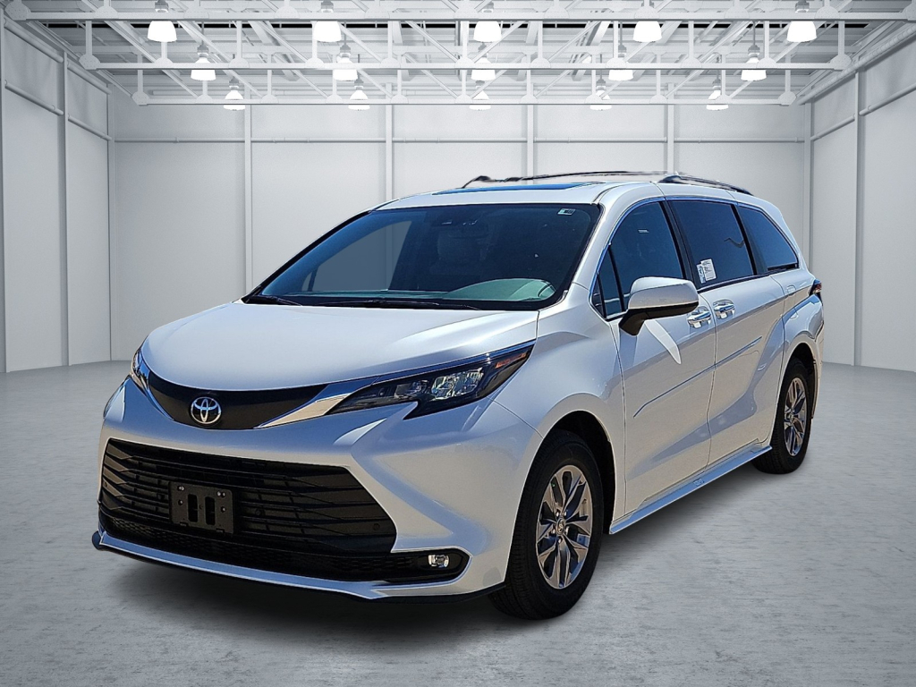 2026 Toyota Sienna Van Passenger Van 