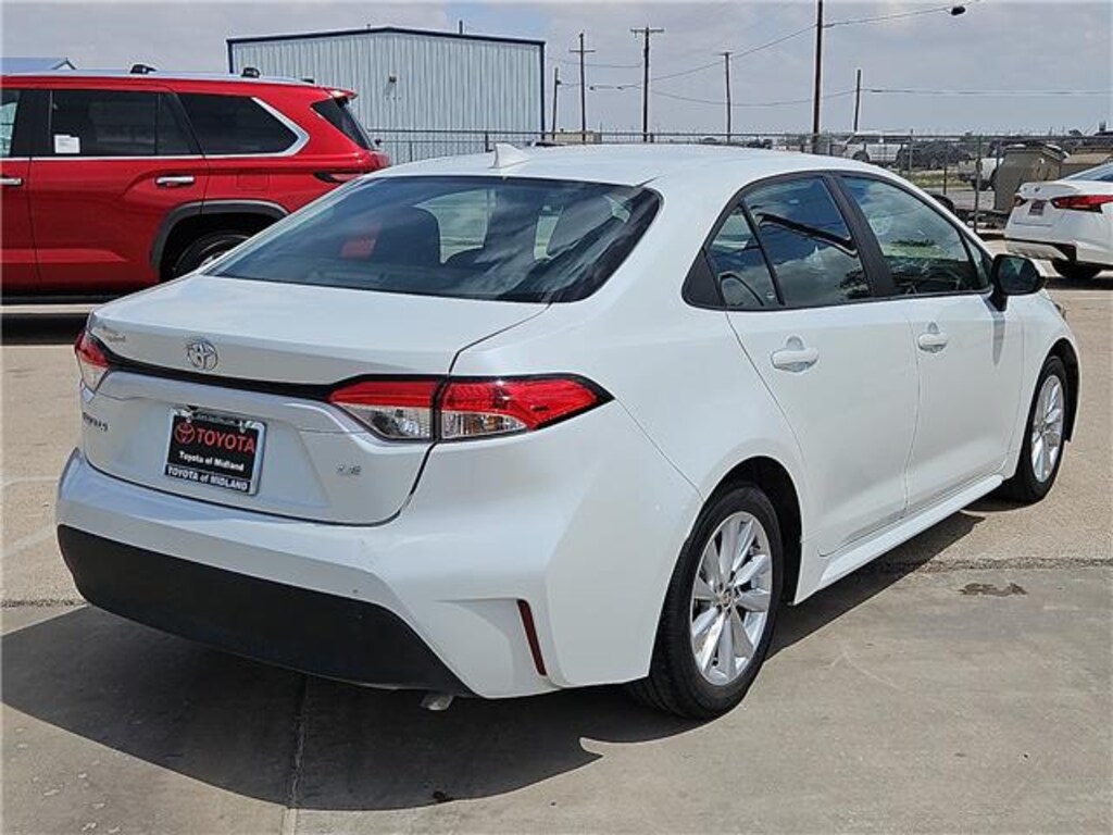 Used 2024 Toyota Corolla LE Sedan