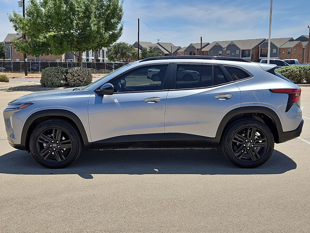 Used 2025 Chevrolet Trax ACTIV SUV