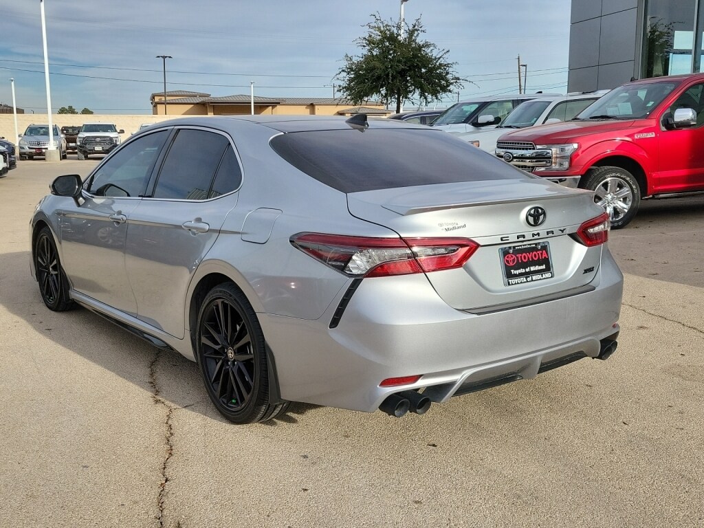 2023 Toyota Camry XSE photo 3