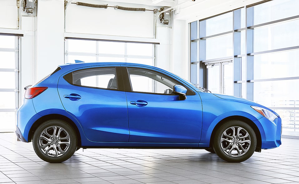 Toyota Yaris Hatchback 2020 Side View-min.jpg
