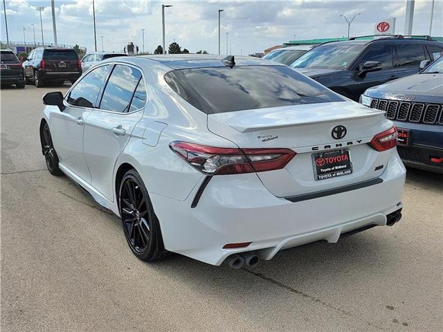 2023 Toyota Camry XSE photo 3