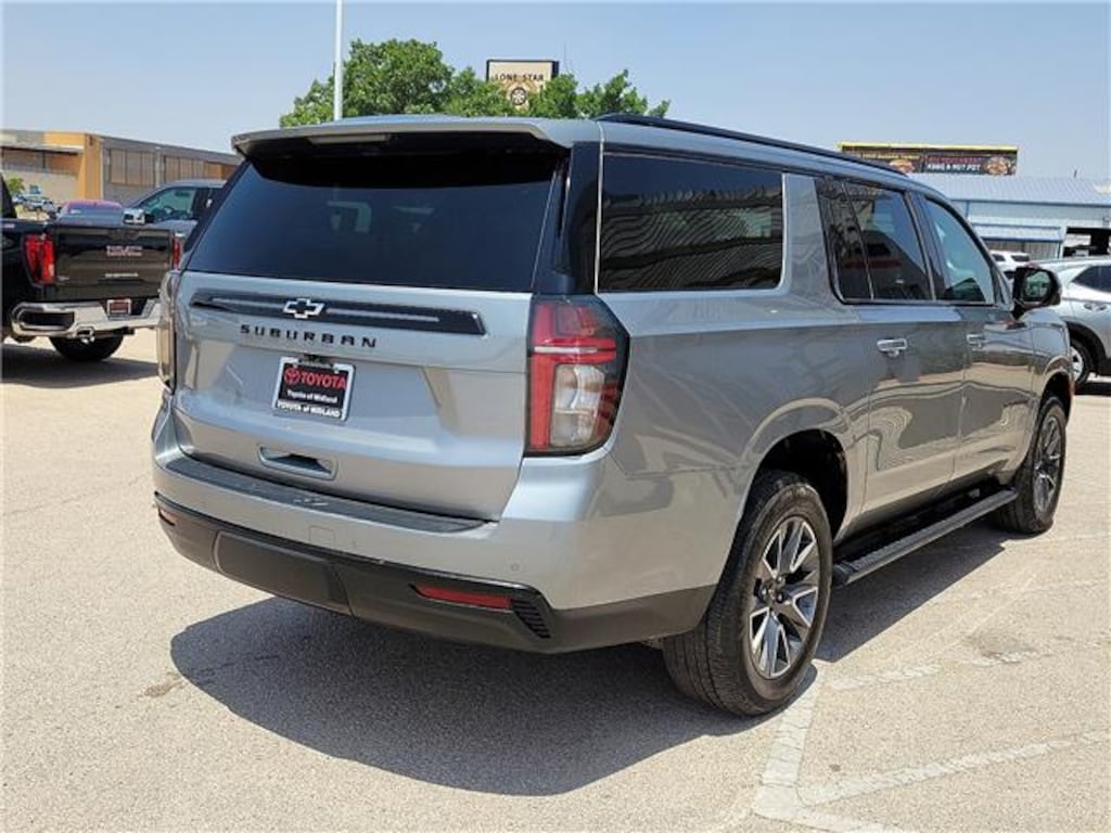 Used 2024 Chevrolet Suburban Z71 SUV