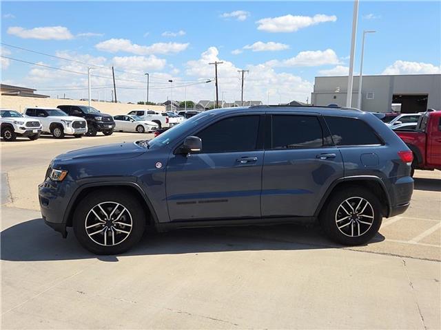 2020 Jeep Grand Cherokee Trailhawk photo 4