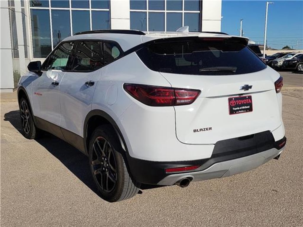 Used 2025 Chevrolet Blazer LT w/2LT SUV
