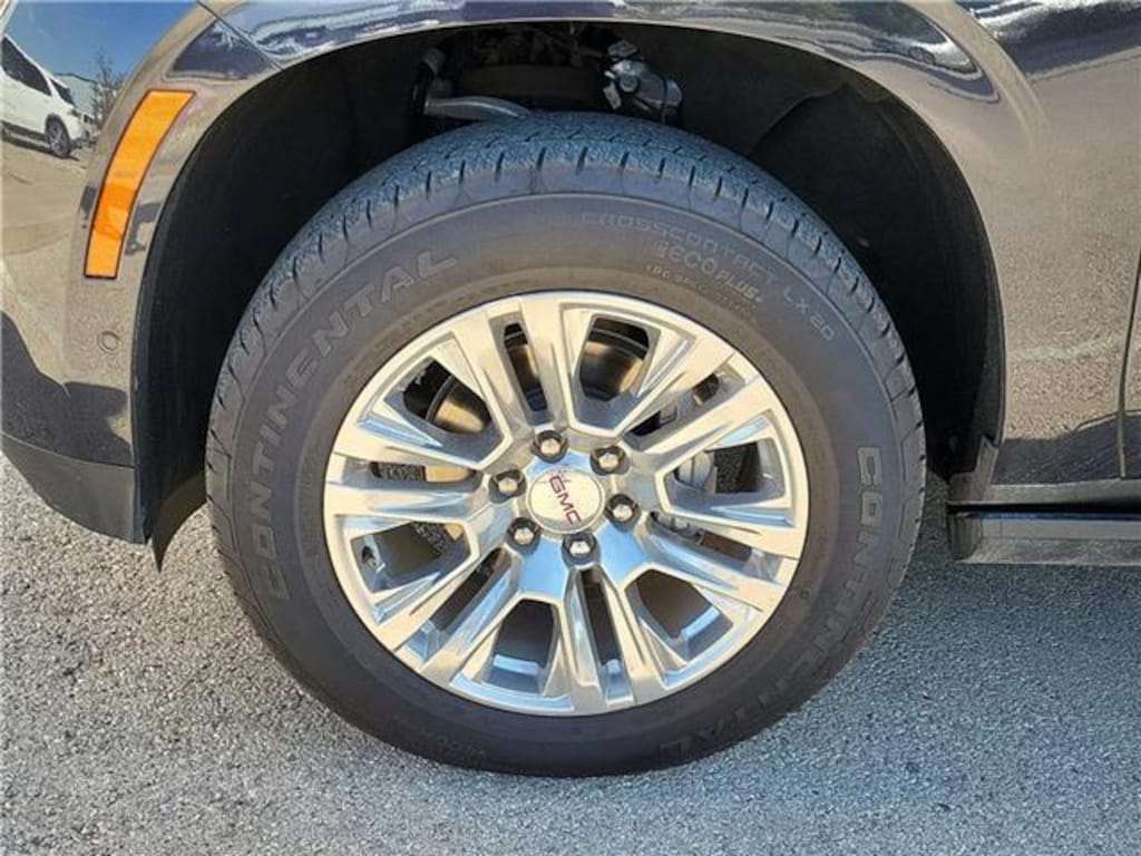 Used 2025 GMC Yukon Denali SUV