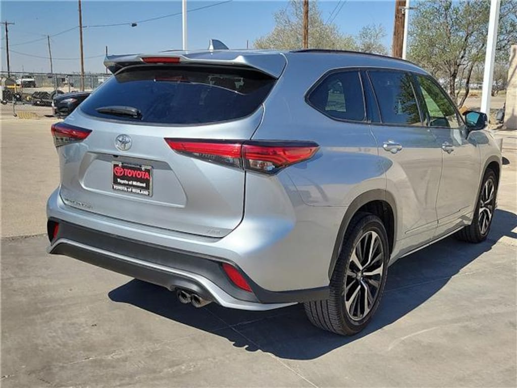 Used 2021 Toyota Highlander XSE SUV