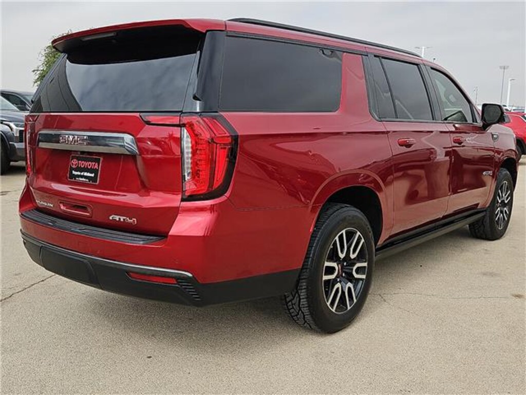Used 2021 GMC Yukon XL AT4 SUV