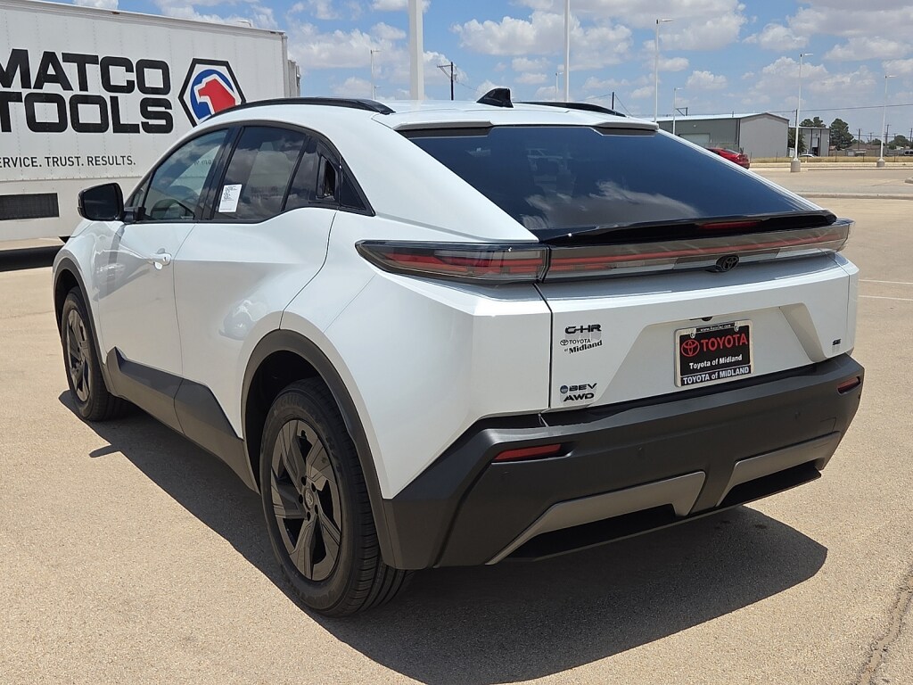 New 2026 Toyota C-HR SE SUV