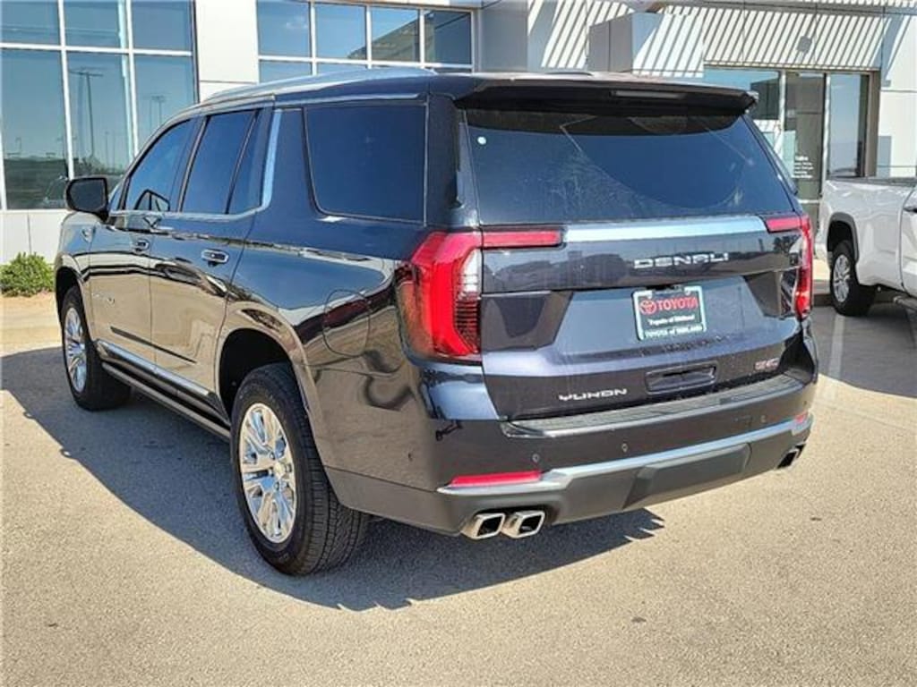 Used 2025 GMC Yukon Denali SUV