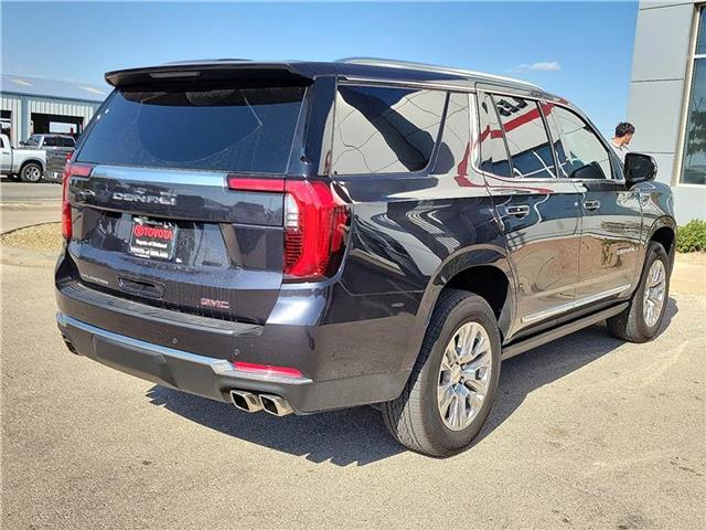 2025 Gmc Yukon Denali photo 4