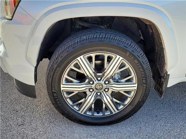 2024 Toyota Sequoia Capstone photo 2