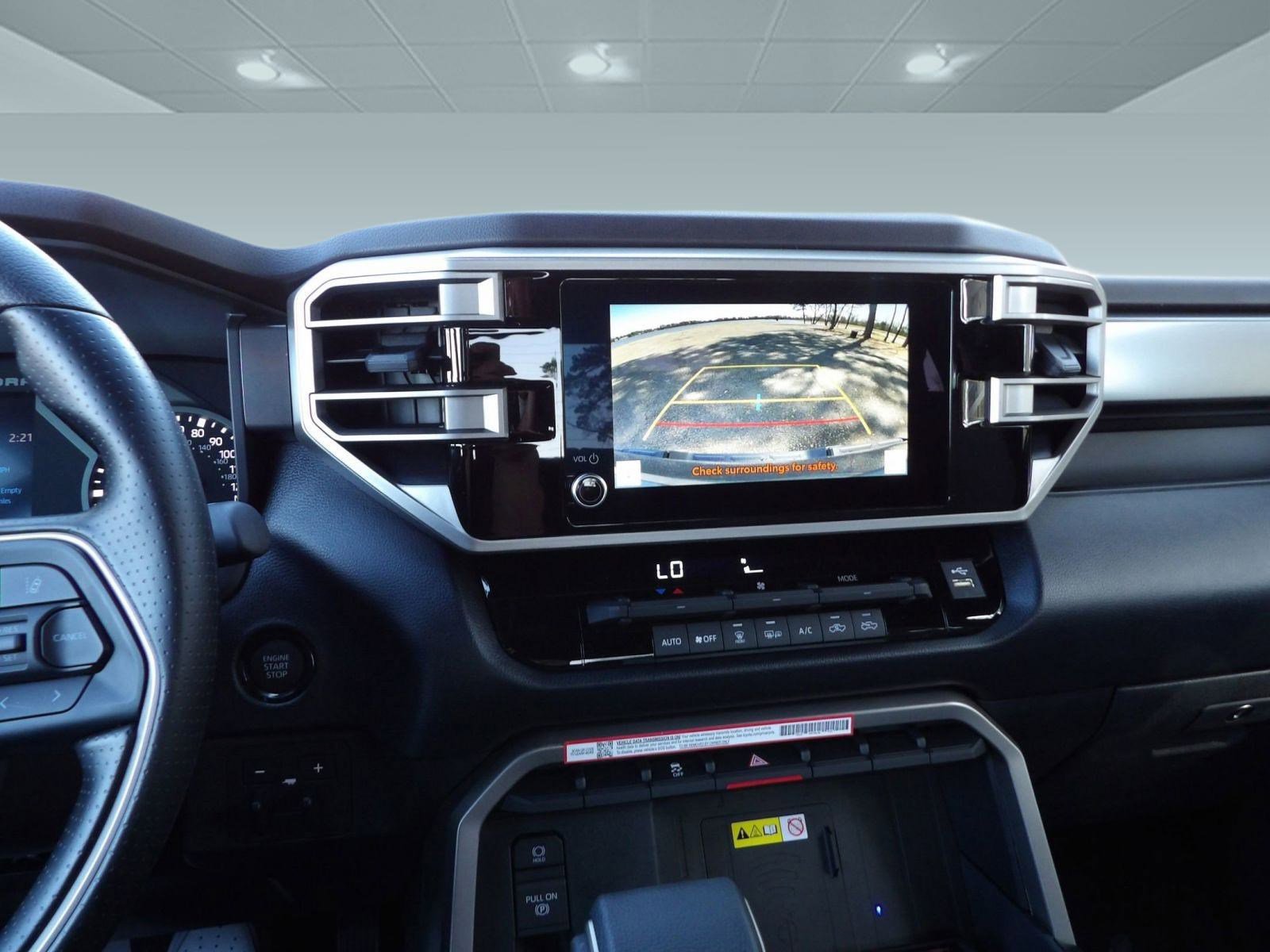 2025 Toyota Tundra SR5 - Photo 21