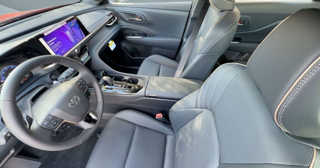 New 2025 Toyota Crown Signia XLE SUV