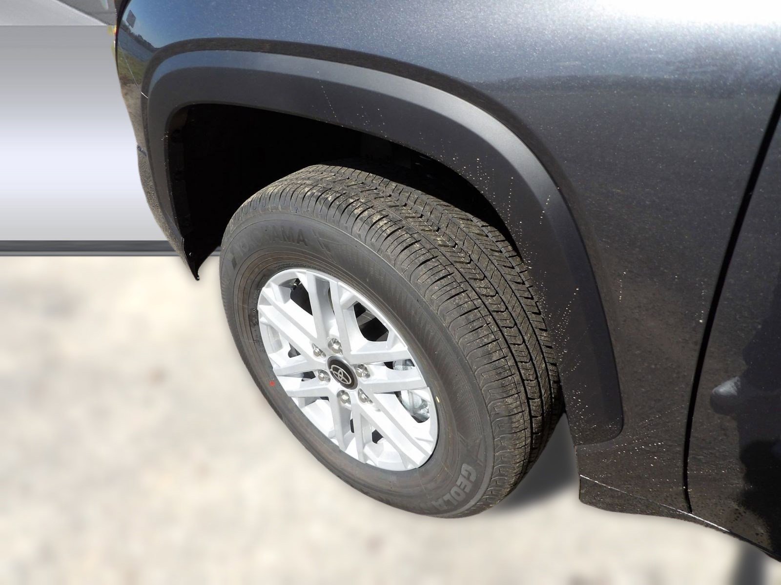 2025 Toyota Tundra SR5 - Photo 19