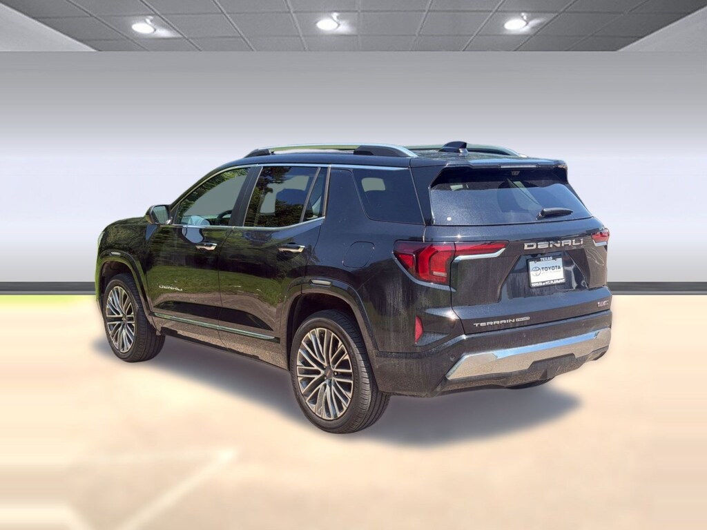 Used 2026 GMC Terrain AWD Denali SUV