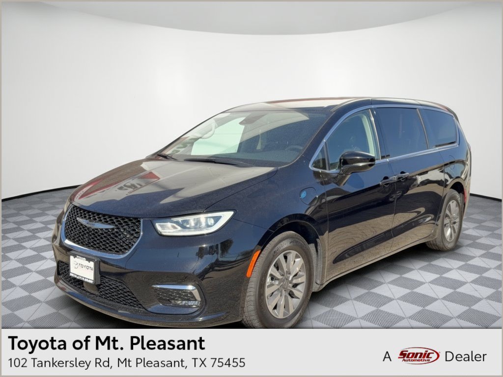 2024 Chrysler Pacifica PHEV