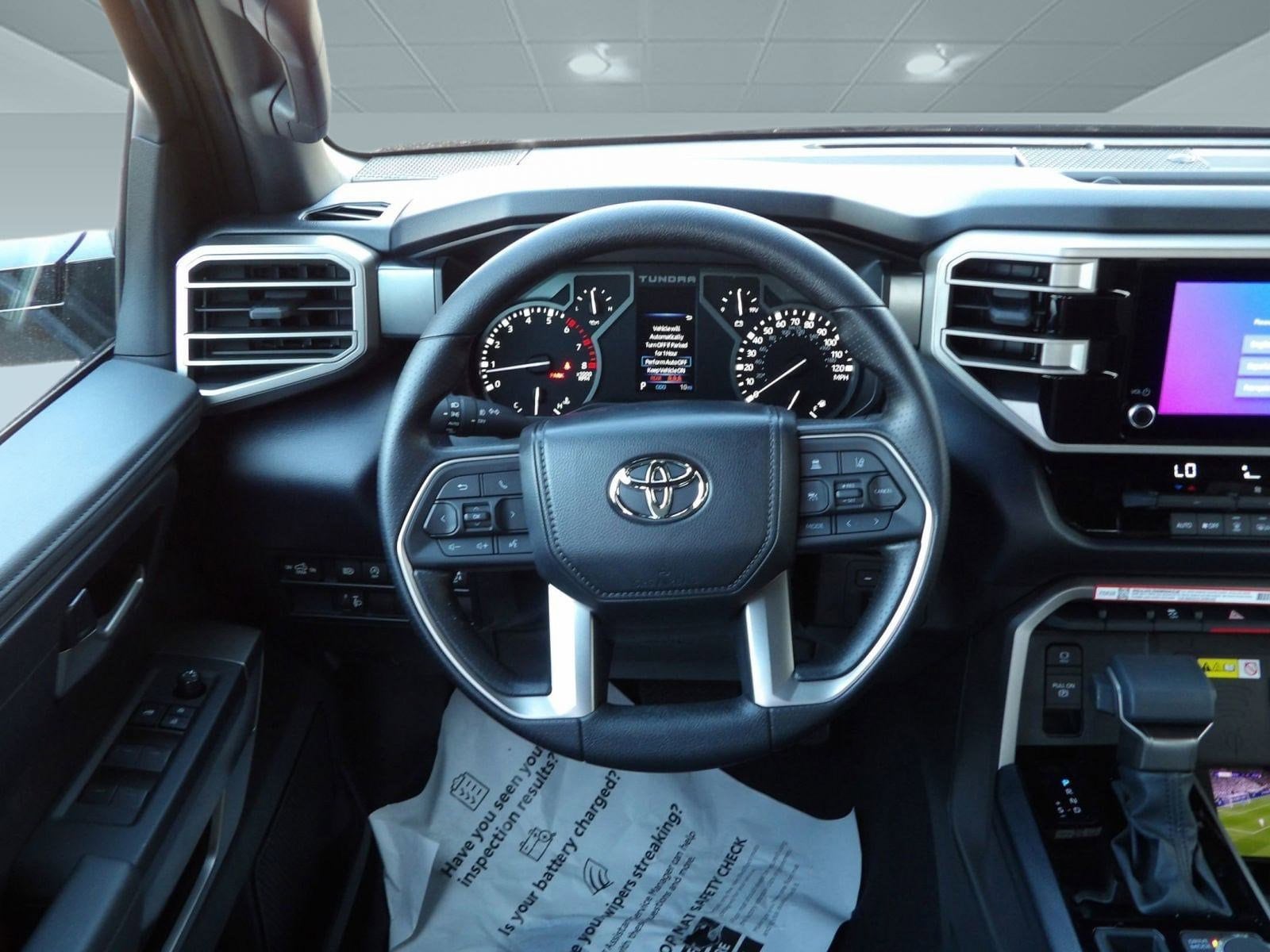 2025 Toyota Tundra SR5 - Photo 27