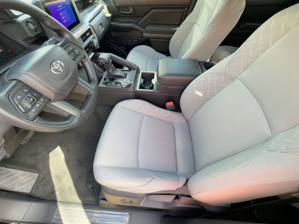 New 2025 Toyota Tacoma SR5 Truck Double Cab