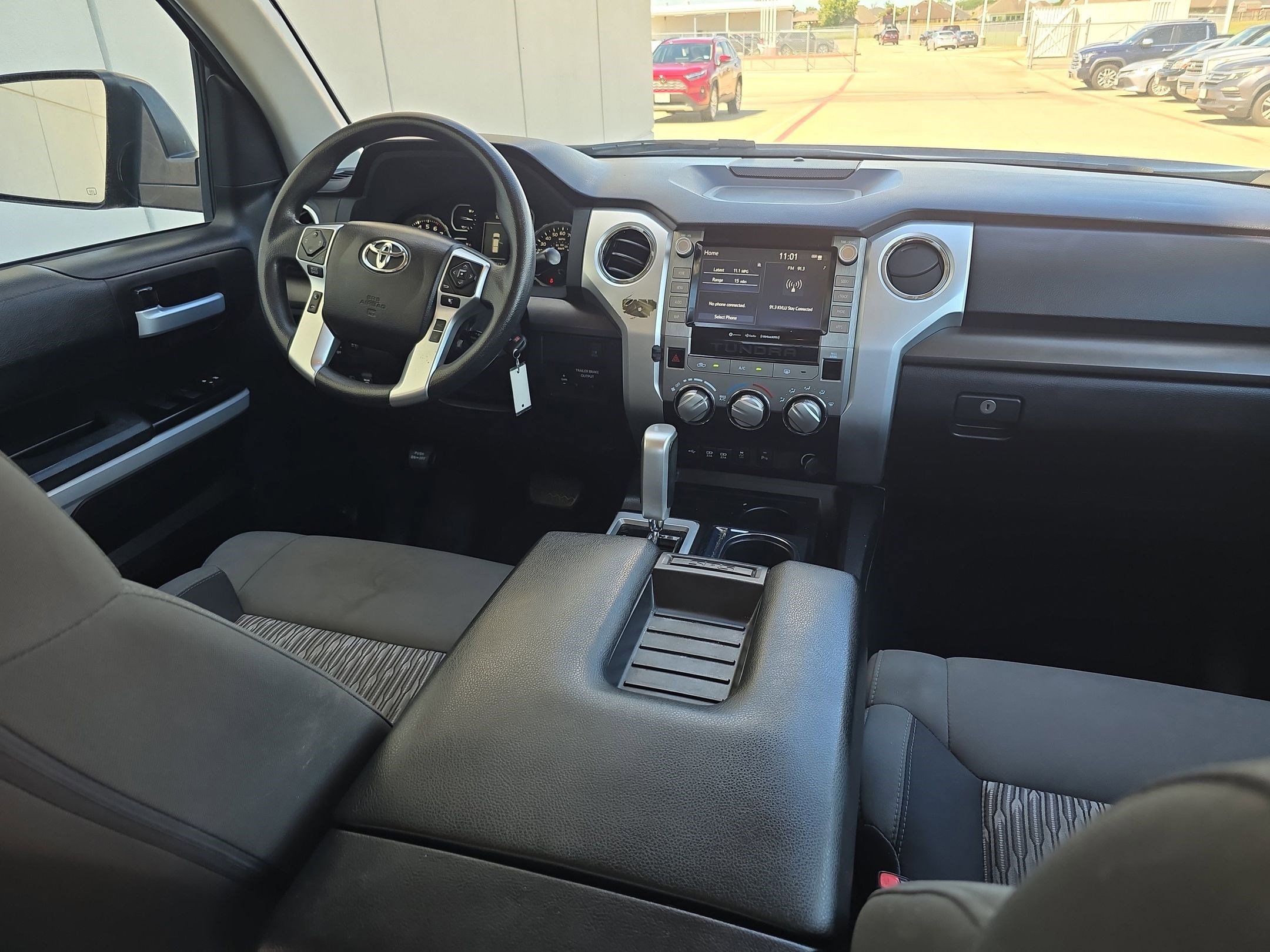 2021 Toyota Tundra SR5 CrewMax photo 4