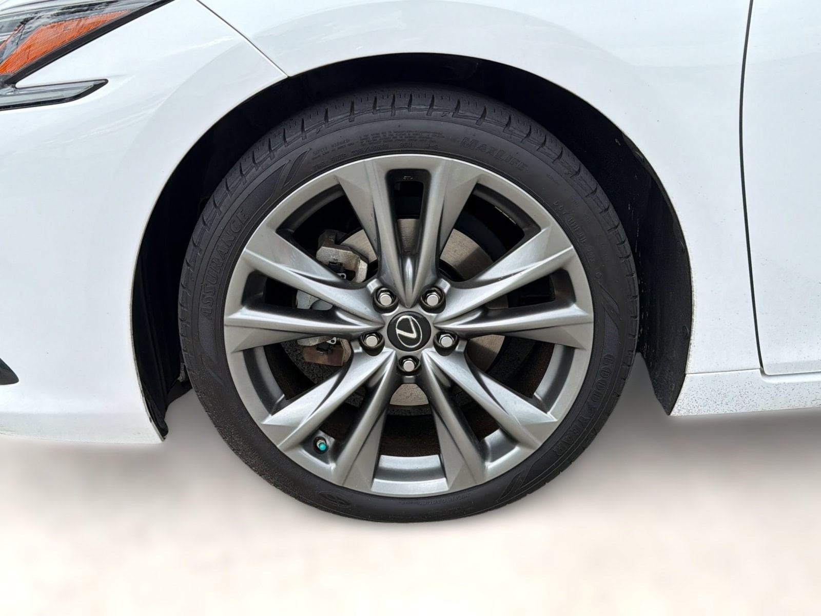 2019 Lexus ES F SPORT - Photo 12
