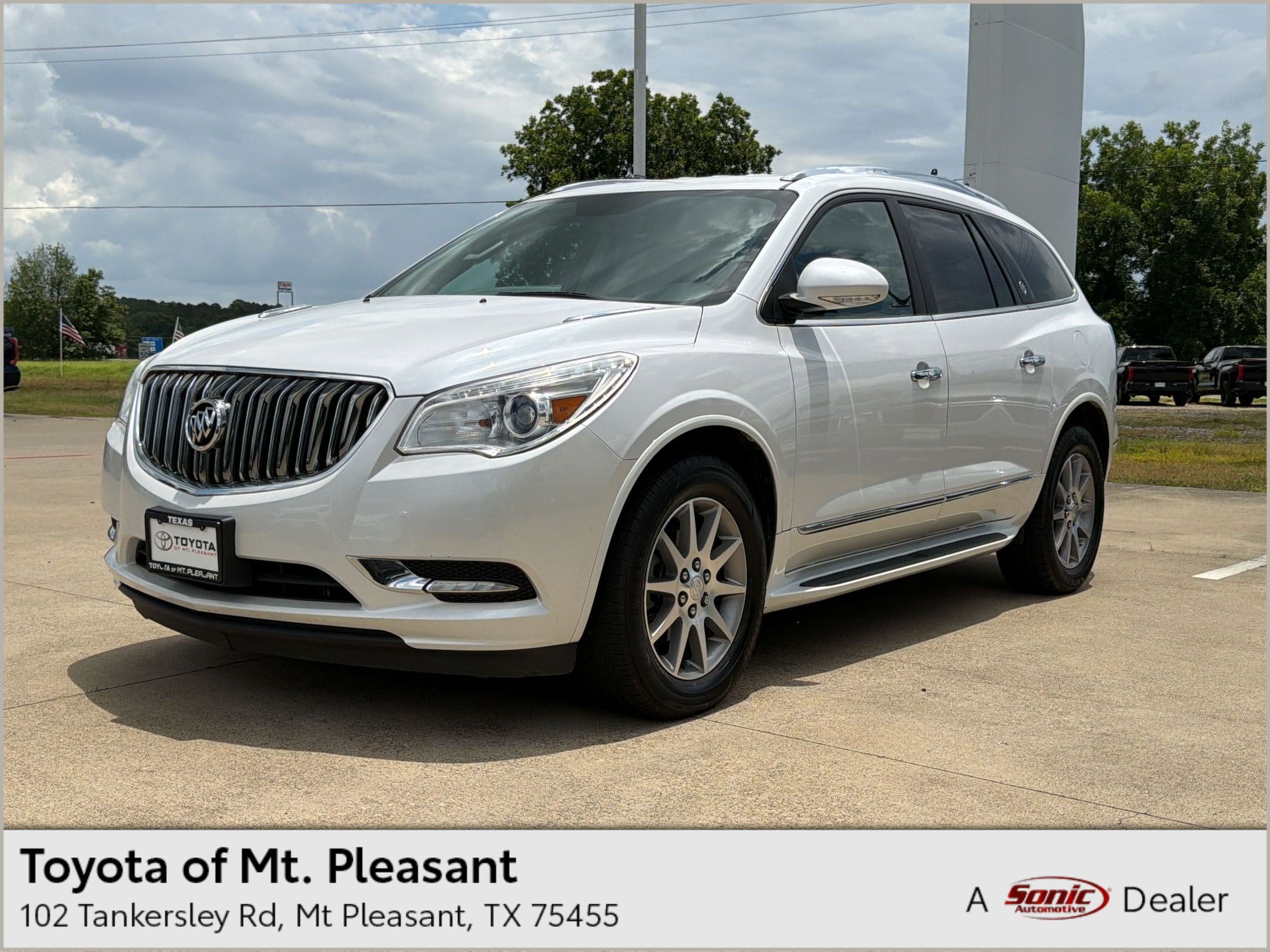 2016 Buick Enclave Leather's photo