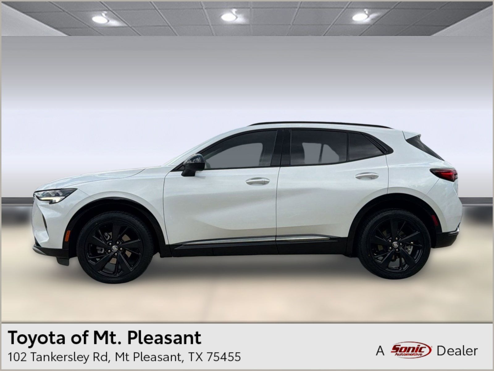 2023 Buick Envision Essence AWD's photo