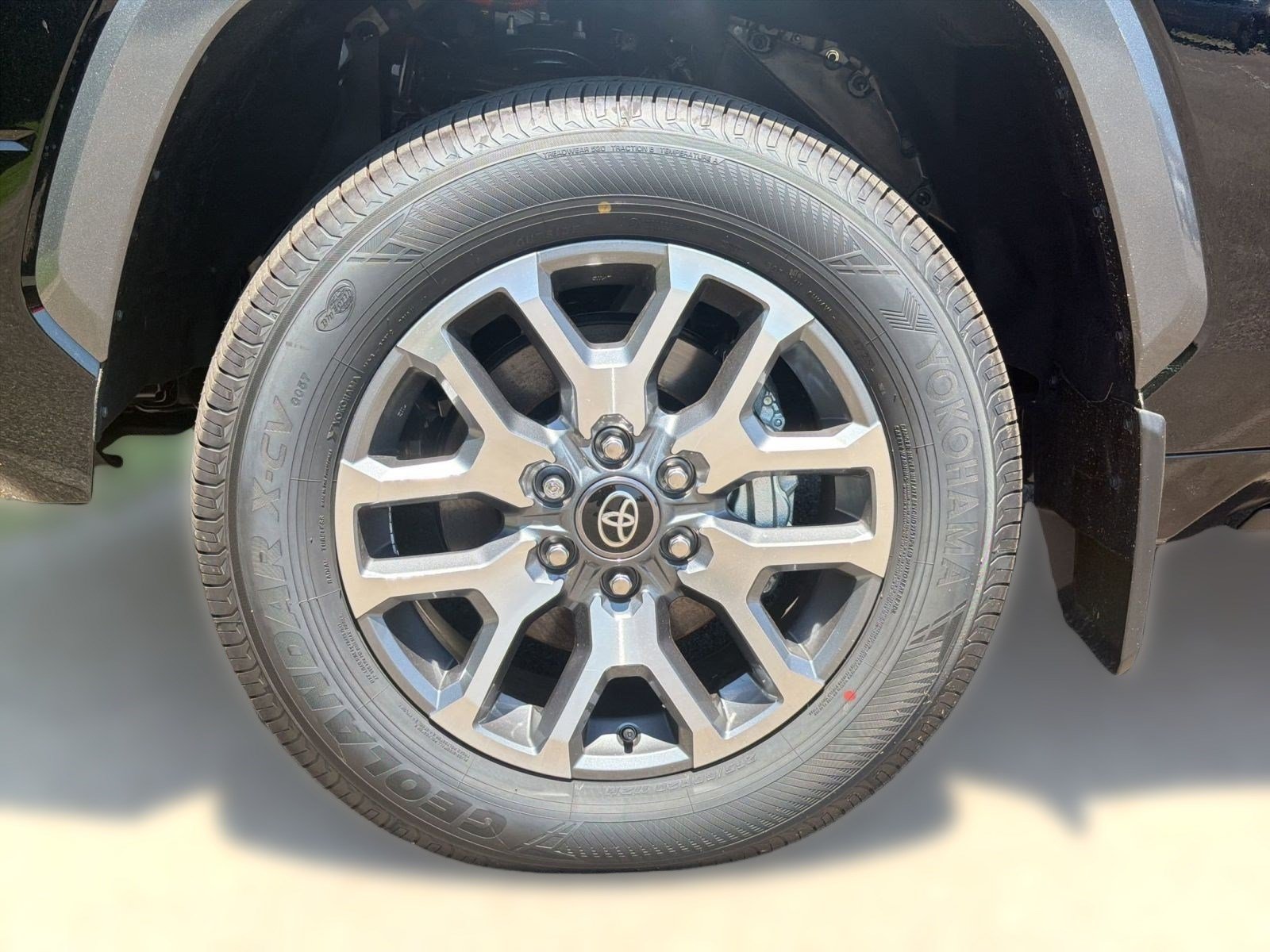 2026 Toyota Tundra 1794 Edition - Photo 11