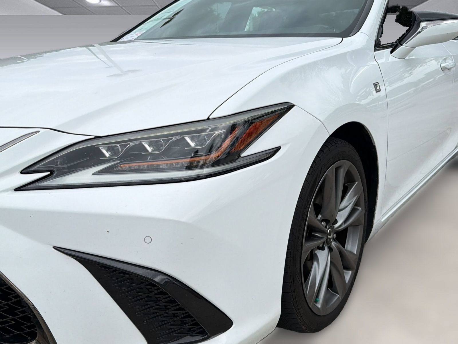 2019 Lexus ES F SPORT - Photo 11