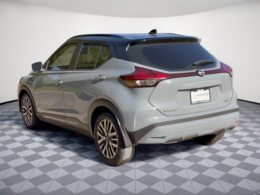 Used 2023 Nissan Kicks SR SUV
