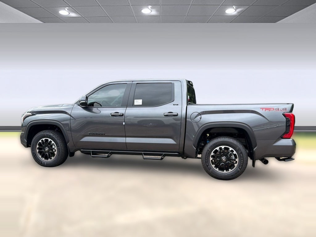 New 2026 Toyota Tundra SR5 SR5 CREWMAX 5.5